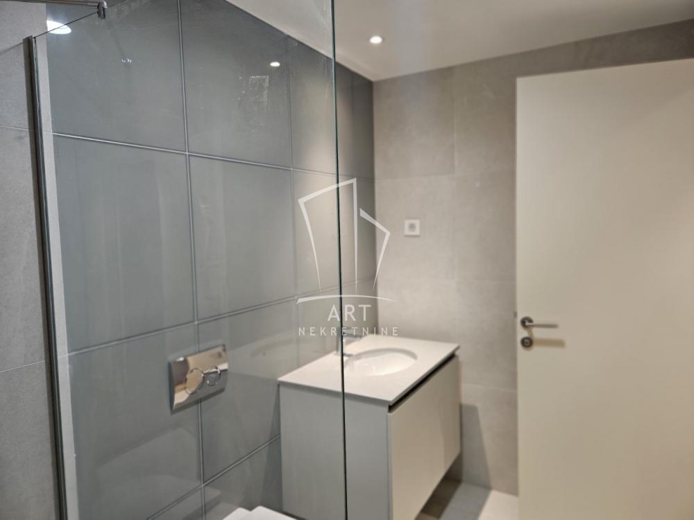 Stan na prodaju u Beogradu, Beograd na vodi, dvosoban, 58m2, cena 295800 evra