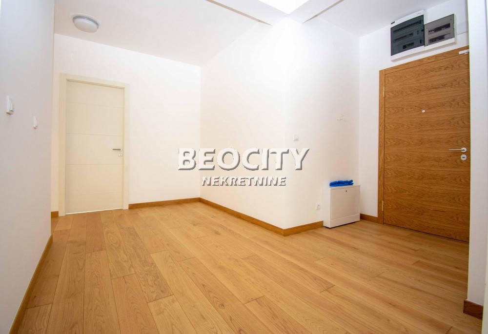 Stan na prodaju u Beogradu, Novi Beograd blok 65, 121m2, cena 512000 evra