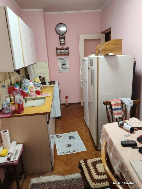 Stan na prodaju u Beogradu, Novi Beograd blok 33 (Genex kula), jednoiposoban, 54m2, cena 169000 evra