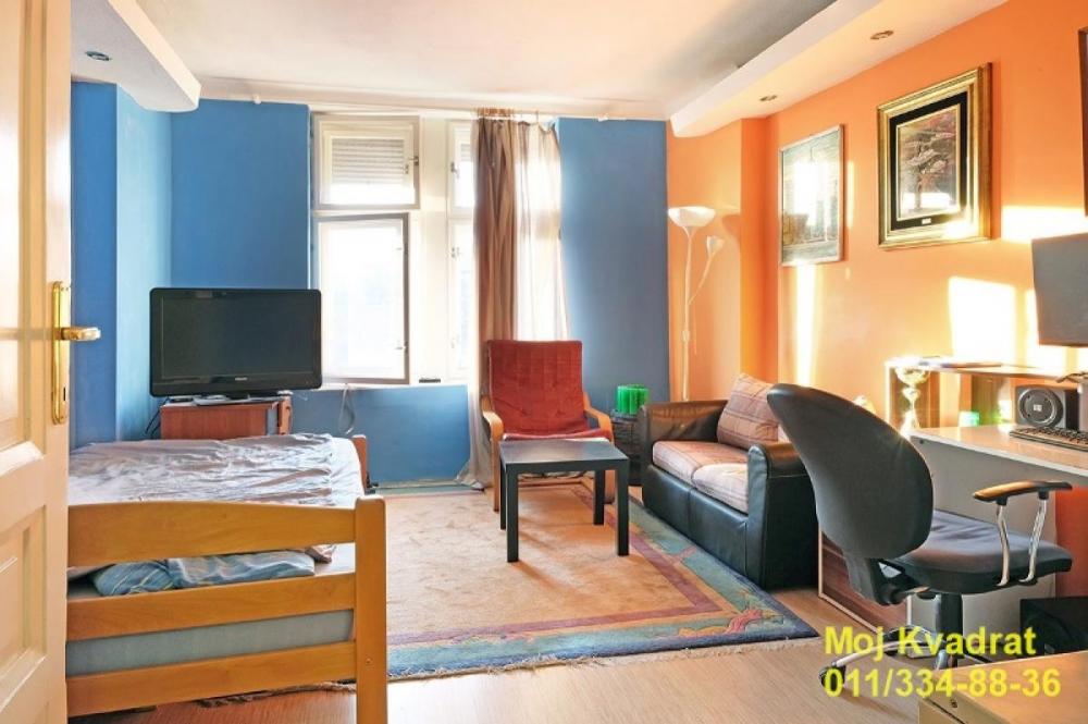 Stan na prodaju u Beogradu, Vukov spomenik, cetvorosoban, 82m2, cena 240000 evra