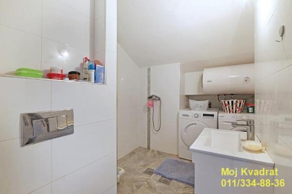 Stan na prodaju u Beogradu, Mirijevo, 105m2, cena 160000 evra