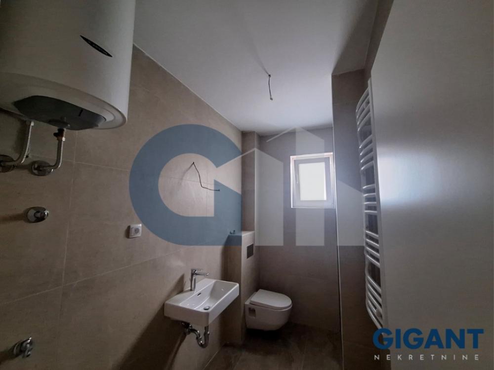 Stan na prodaju u Beogradu, Save Kovačevića, dvoiposoban, 52m2, cena 164000 evra