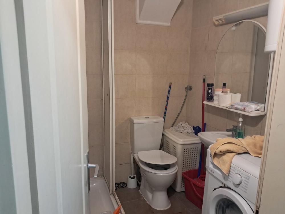 Stan na prodaju u Beogradu, Zemun polje, dvosoban, 45m2, cena 76000 evra