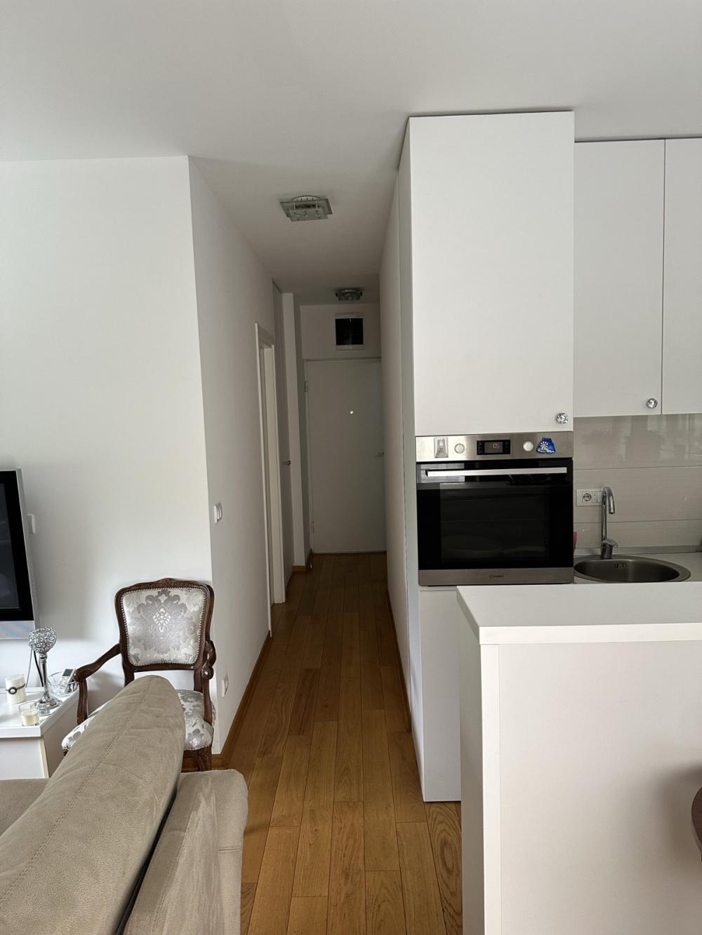 Stan na prodaju u Beogradu, Pašino brdo, jednoiposoban, 30m2, cena 140000 evra