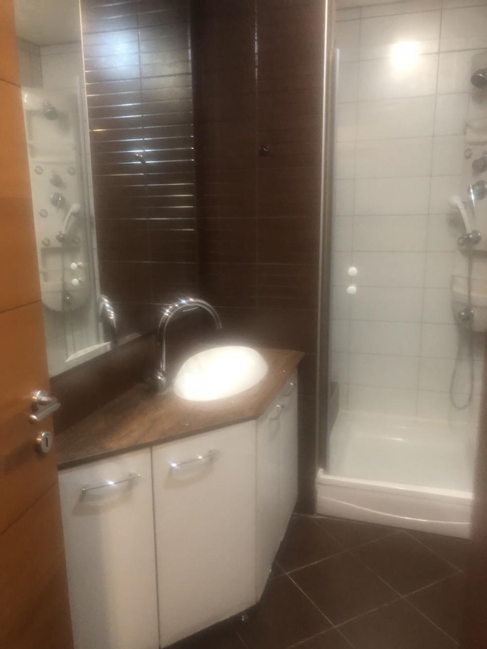 Stan na prodaju u Beogradu, Đeram pijaca, cetvorosoban, 144m2, cena 576000 evra