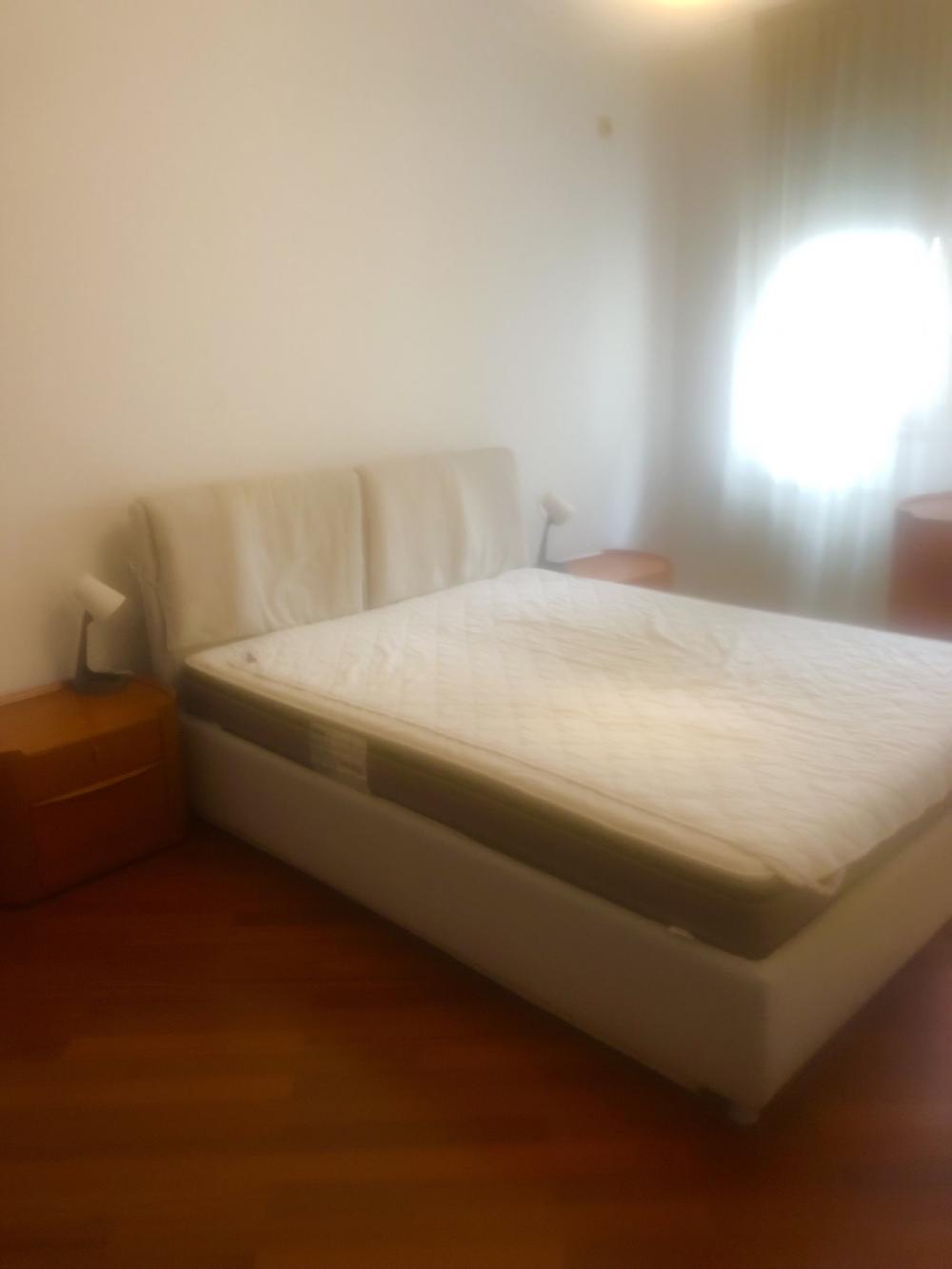 Stan na prodaju u Beogradu, Đeram pijaca, cetvorosoban, 144m2, cena 576000 evra