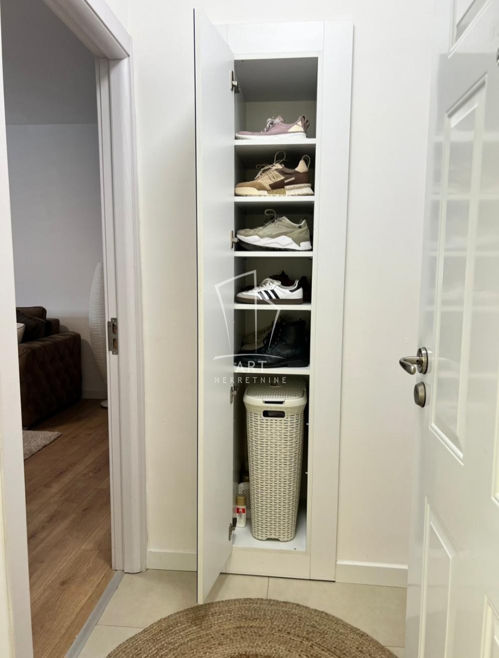 Stan na prodaju u Beogradu, Čukarica, jednosoban, 32m2, cena 93900 evra