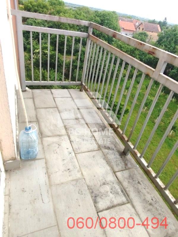 Stan na prodaju u Beogradu, Surčin, jednoiposoban, 38m2, cena 74500 evra