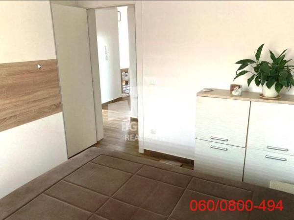 Stan na prodaju u Beogradu, Novi Beograd, trosoban, 61m2, cena 155000 evra