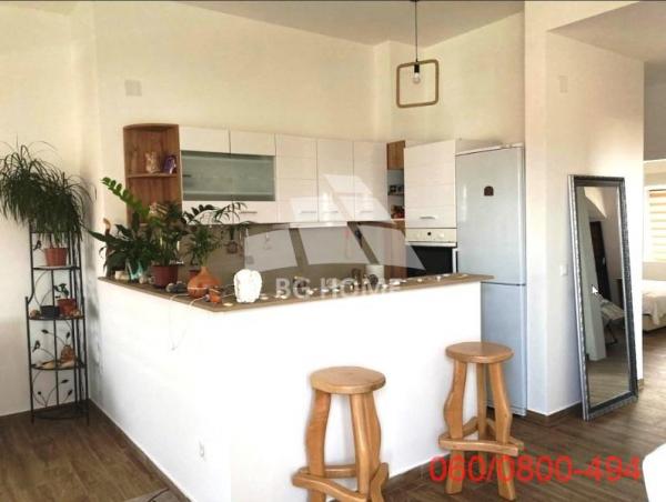 Stan na prodaju u Beogradu, Novi Beograd, trosoban, 61m2, cena 155000 evra
