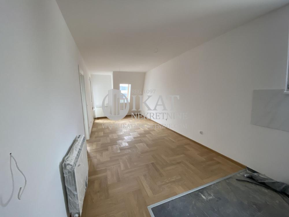 Stan na prodaju u Beogradu, Zvezdara, jednoiposoban, 38m2, cena 96250 evra
