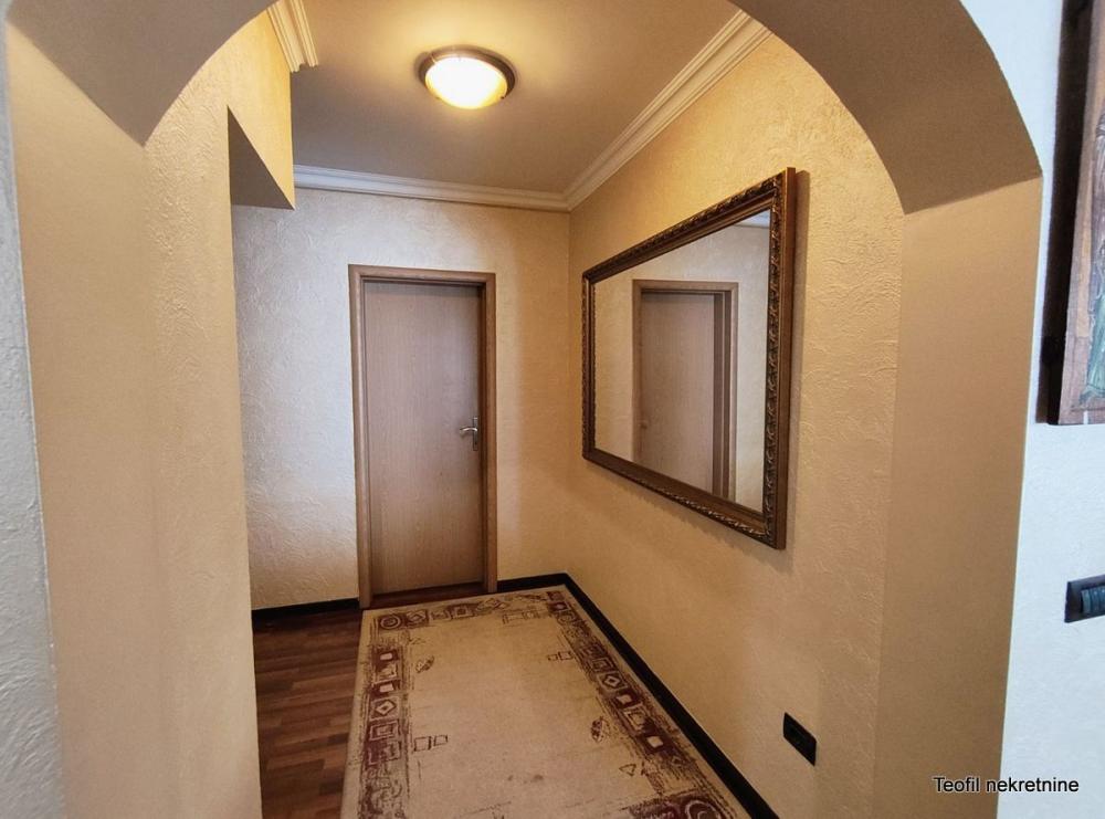 Stan na prodaju u Beogradu, Višnjička banja, 135m2, cena 300000 evra