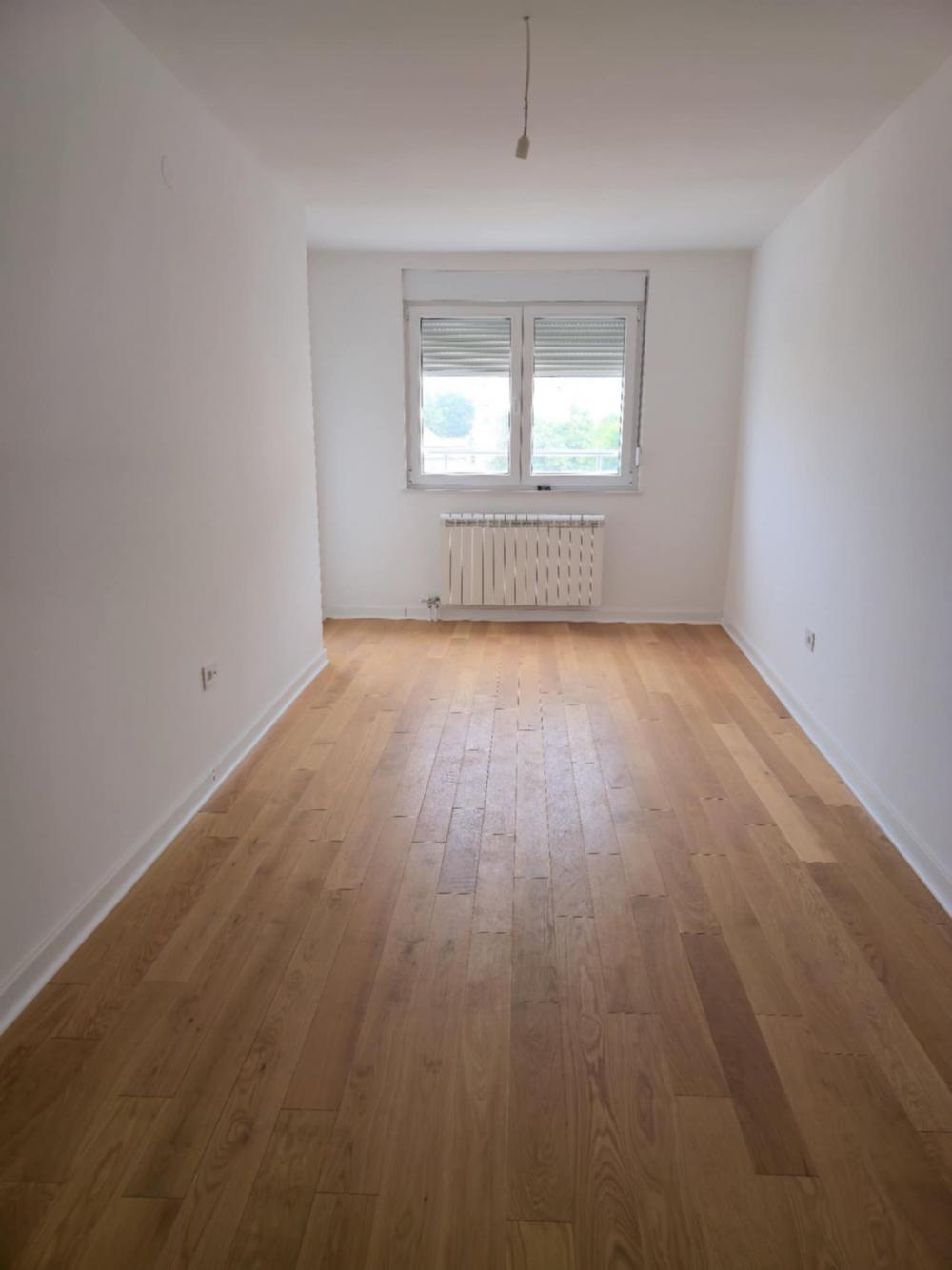Stan na prodaju u Beogradu, Vukov spomenik, cetvorosoban, 105m2, cena 366030 evra