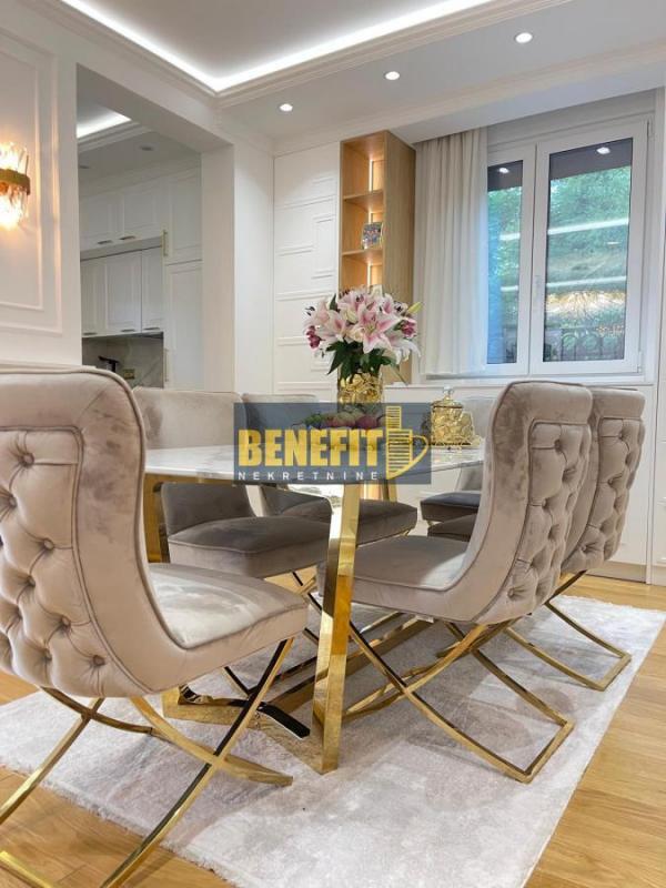 Stan na prodaju u Beogradu, Dedinje, cetvorosoban, 175m2, cena 950000 evra