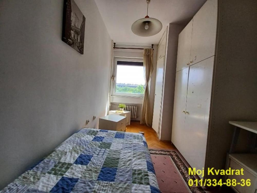 Stan na prodaju u Beogradu, Lion, dvoiposoban, 55m2, cena 181900 evra