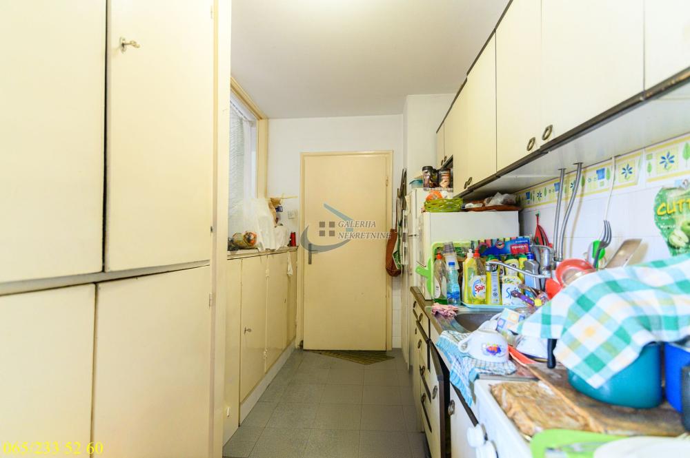 Stan na prodaju u Beogradu, Zvezdara, dvosoban, 68m2, cena 190000 evra