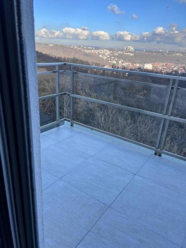 Stan na prodaju u Beogradu, Rakovica, 105m2, cena 350000 evra