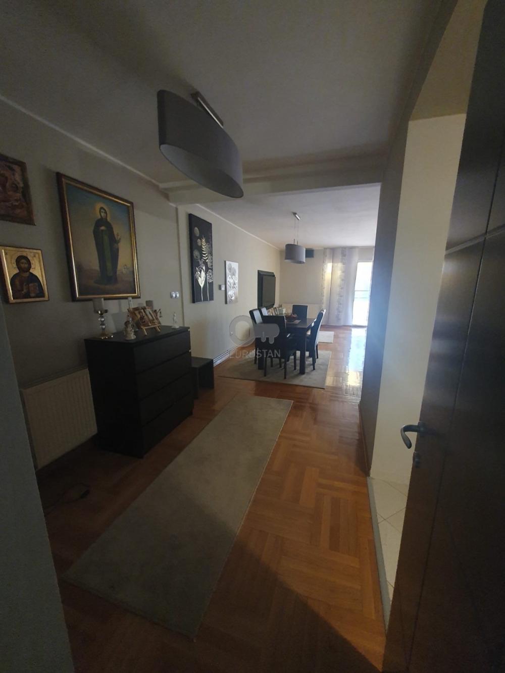 Stan na prodaju u Beogradu, Banovo brdo, trosoban, 103m2, cena 317000 evra