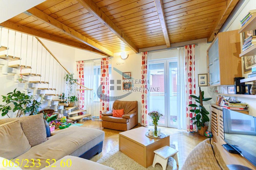 Stan na prodaju u Beogradu, Zvezdara, trosoban, 78m2, cena 299000 evra