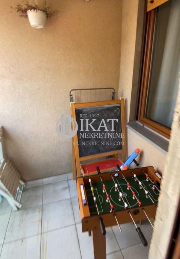 Stan na prodaju u Beogradu, Vračar, dvosoban, 41m2, cena 192000 evra
