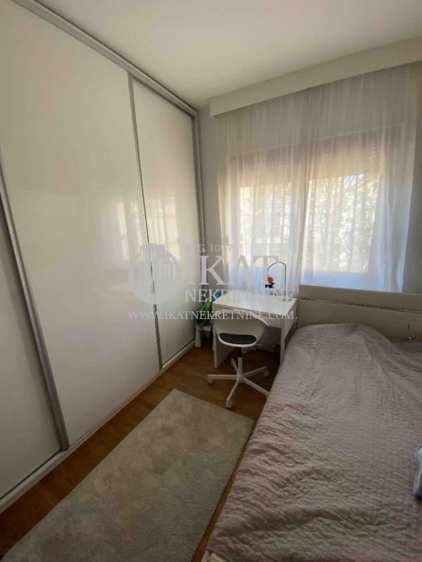 Stan na prodaju u Beogradu, Vračar, dvosoban, 41m2, cena 192000 evra