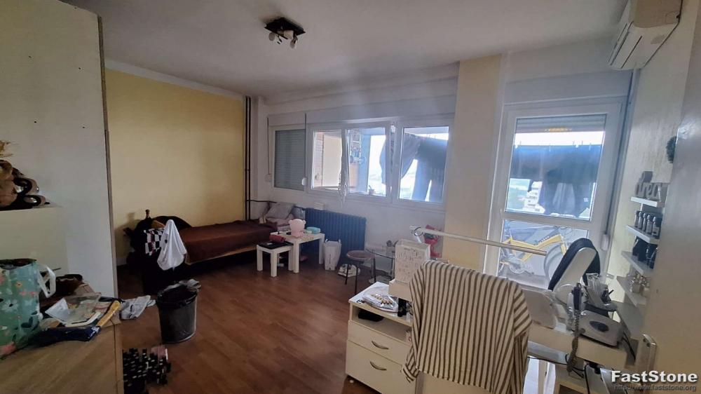 Stan na prodaju u Beogradu, Novi Beograd blok 45 (TC Enjub), troiposoban, 89m2, cena 275000 evra