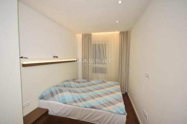 Stan na prodaju u Beogradu, Crveni Krst, dvosoban, 54m2, cena 214000 evra