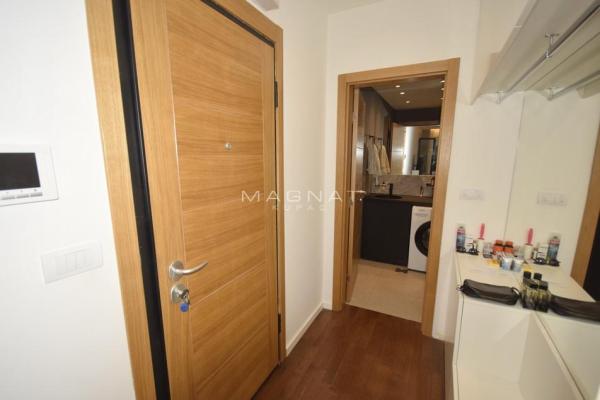 Stan na prodaju u Beogradu, Crveni Krst, dvosoban, 54m2, cena 214000 evra