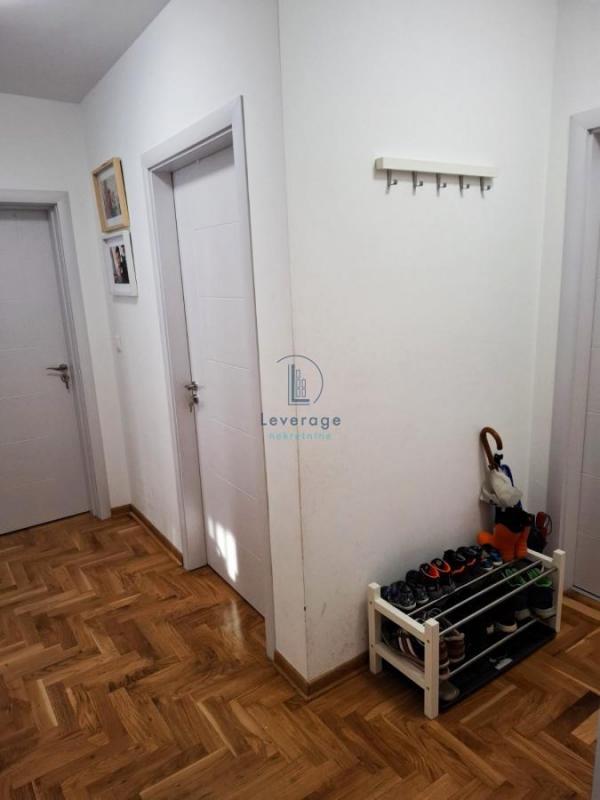 Stan na prodaju u Beogradu, Zvezdara 2, dvoiposoban, 55m2, cena 137500 evra