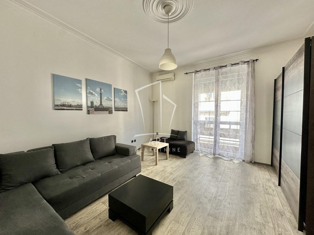 Stan na prodaju u Beogradu, Vračar (Hram), jednoiposoban, 35m2, cena 229000 evra