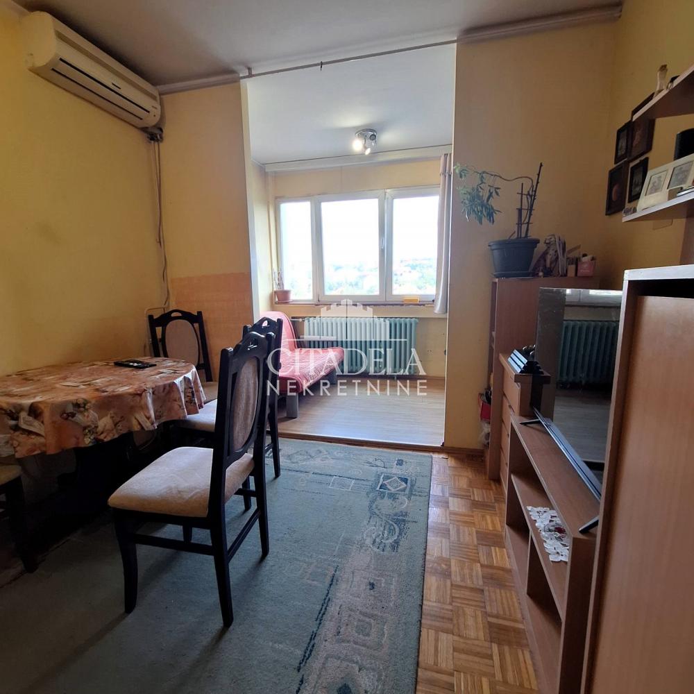 Stan na prodaju u Beogradu, Mirijevo, troiposoban, 78m2, cena 150000 evra