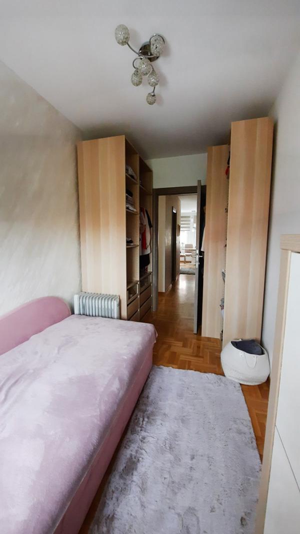 Stan na prodaju u Beogradu, Voždovac, dvoiposoban, 64m2, cena 169000 evra