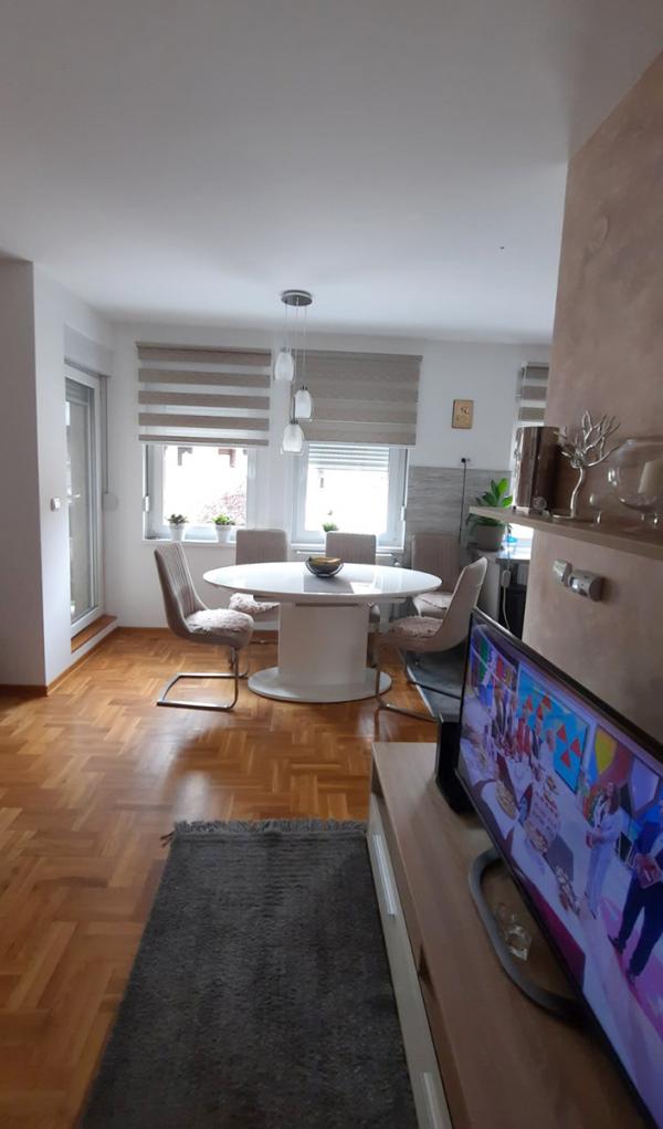 Stan na prodaju u Beogradu, Voždovac, dvoiposoban, 64m2, cena 169000 evra
