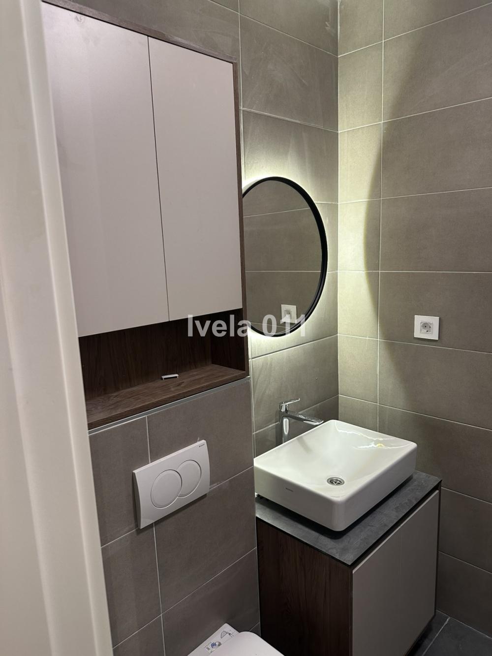 Stan na prodaju u Beogradu, Crveni Krst, dvoiposoban, 62m2, cena 279000 evra