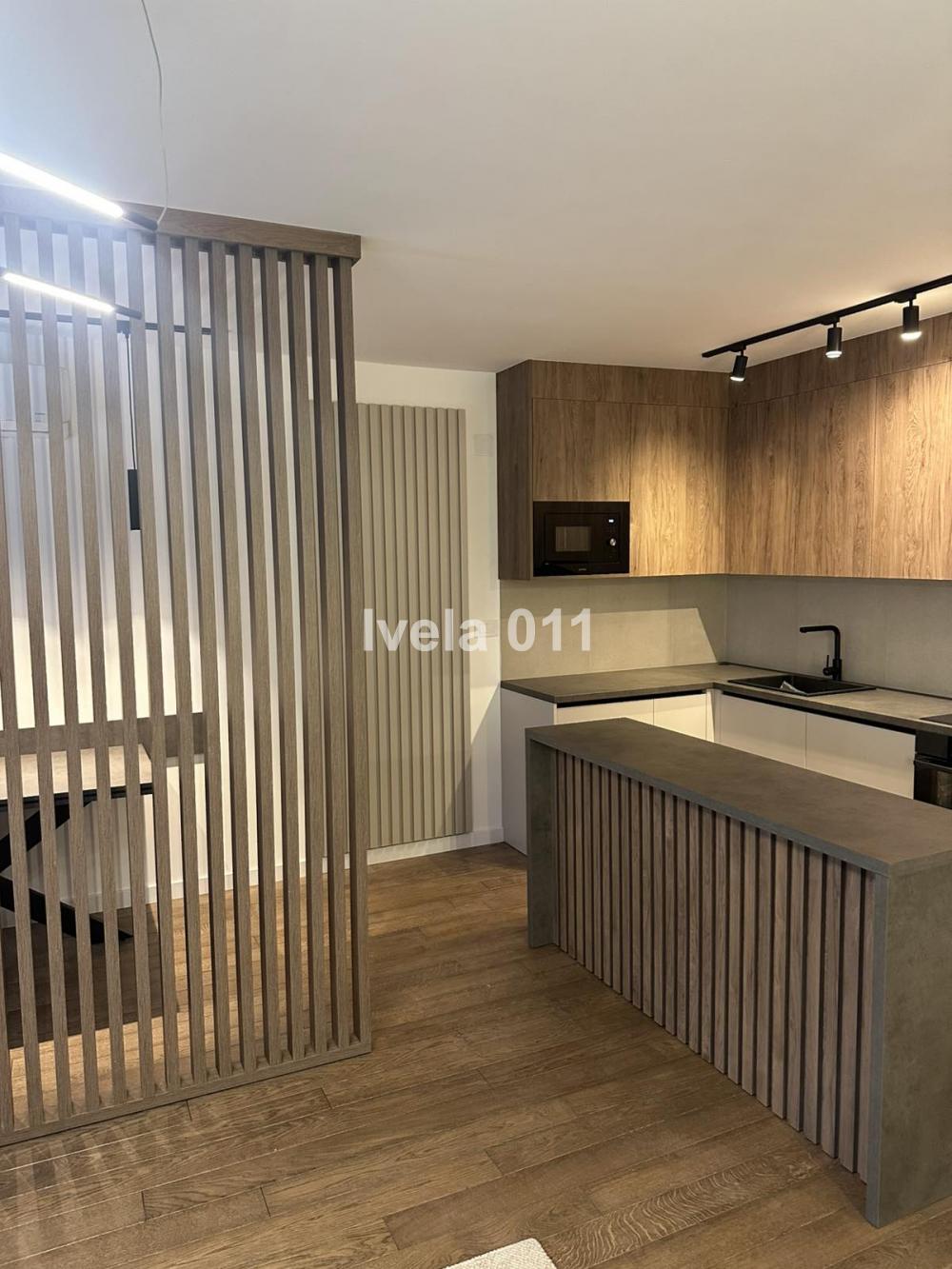 Stan na prodaju u Beogradu, Crveni Krst, dvoiposoban, 62m2, cena 279000 evra