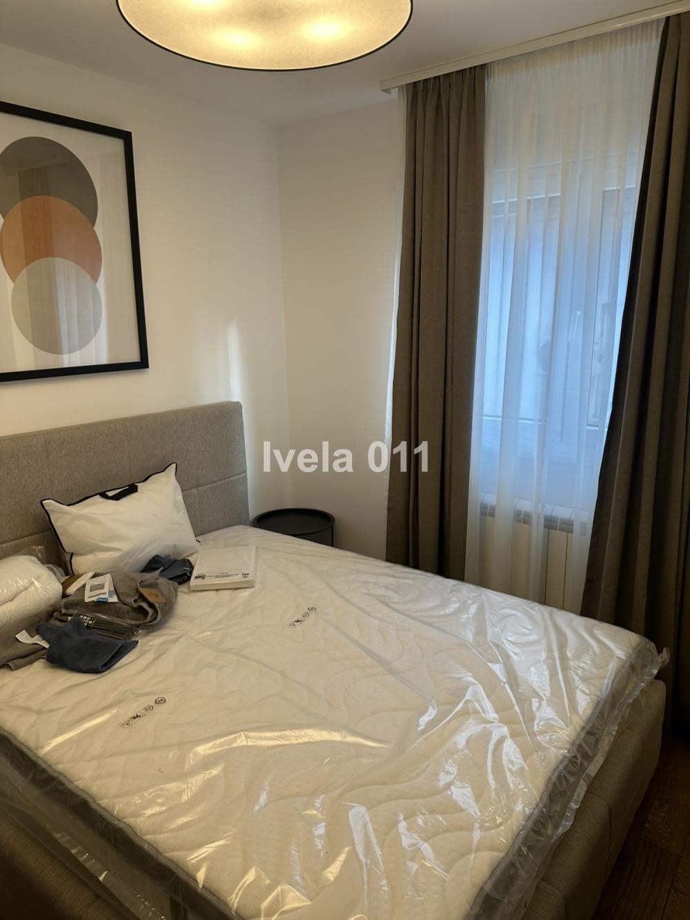 Stan na prodaju u Beogradu, Crveni Krst, dvoiposoban, 62m2, cena 279000 evra