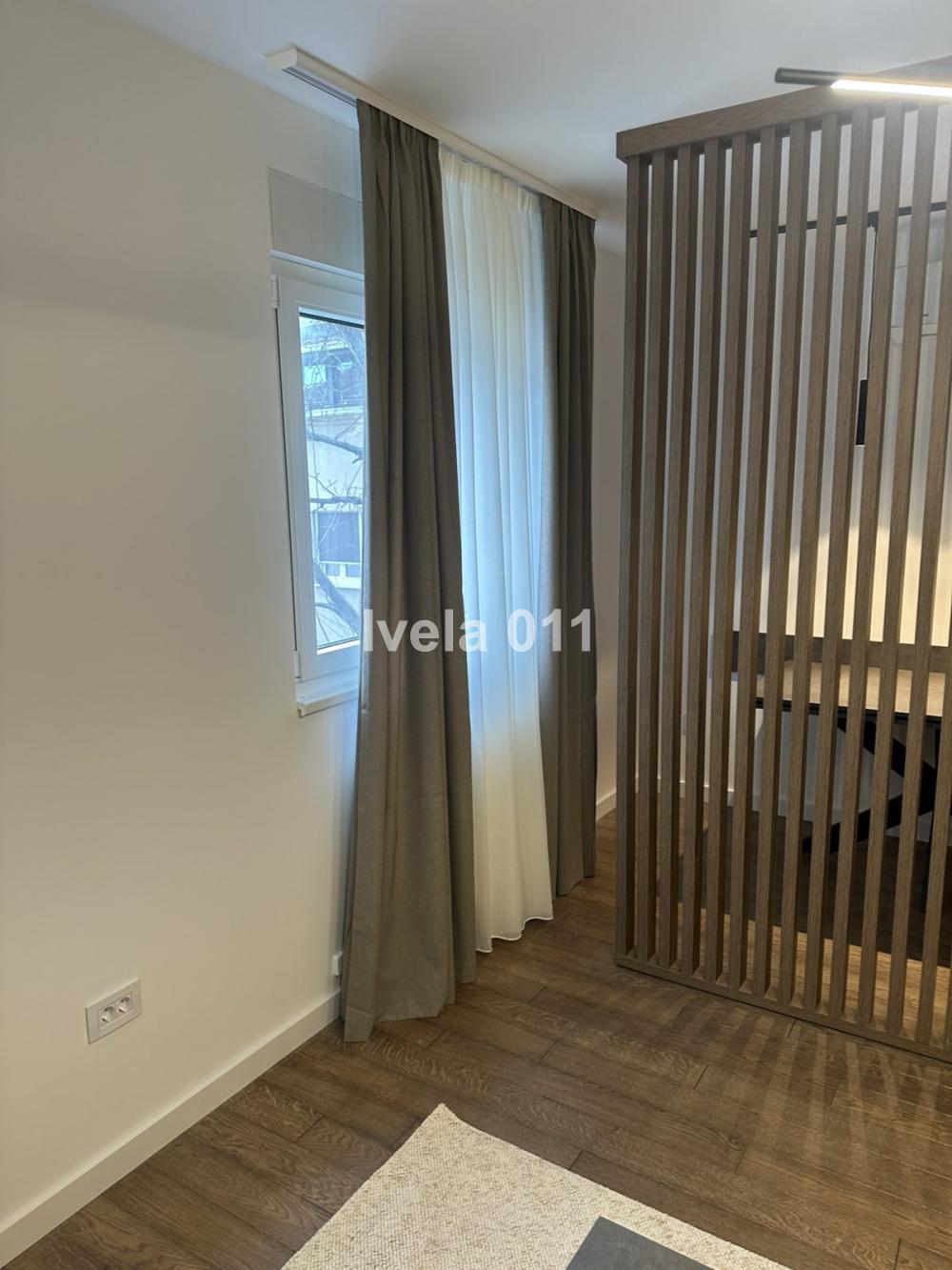 Stan na prodaju u Beogradu, Crveni Krst, dvoiposoban, 62m2, cena 279000 evra