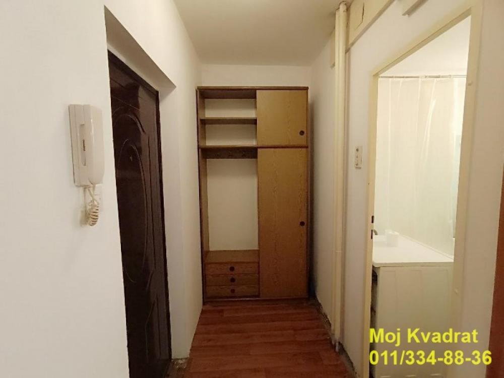 Stan na prodaju u Beogradu, Braće Jerković, jednosoban, 47m2, cena 128000 evra