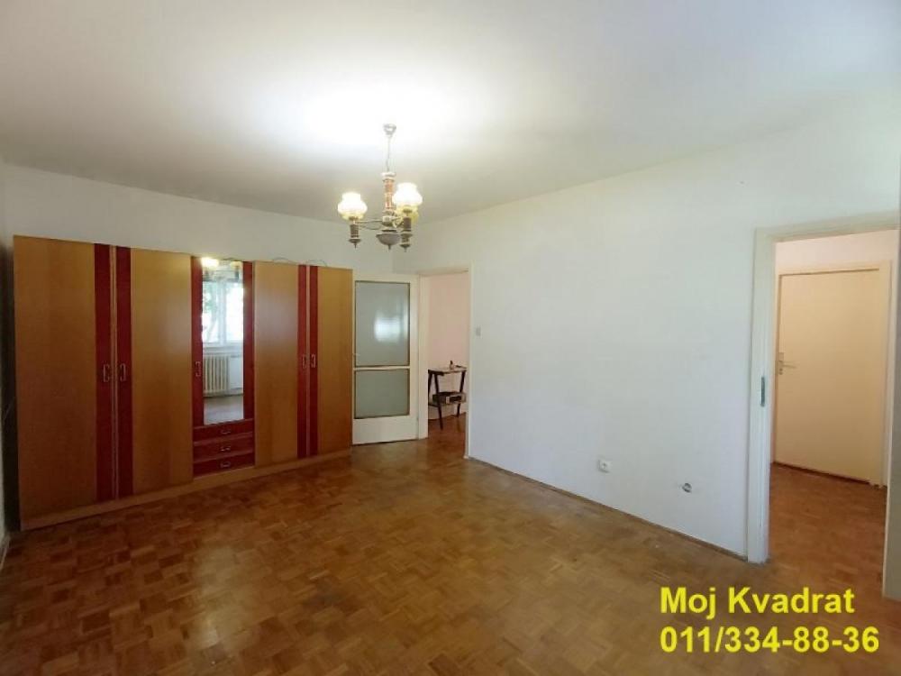 Stan na prodaju u Beogradu, Braće Jerković, jednosoban, 47m2, cena 128000 evra