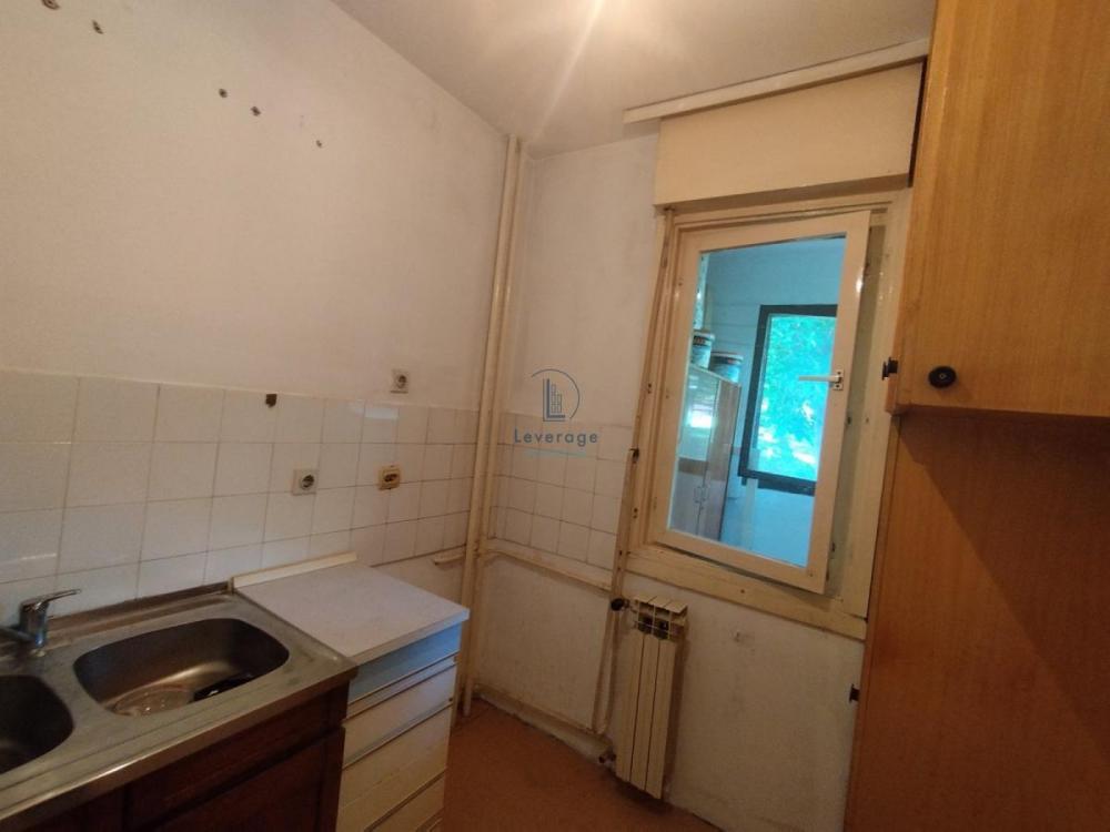 Stan na prodaju u Beogradu, Braće Jerković, jednoiposoban, 47m2, cena 128000 evra