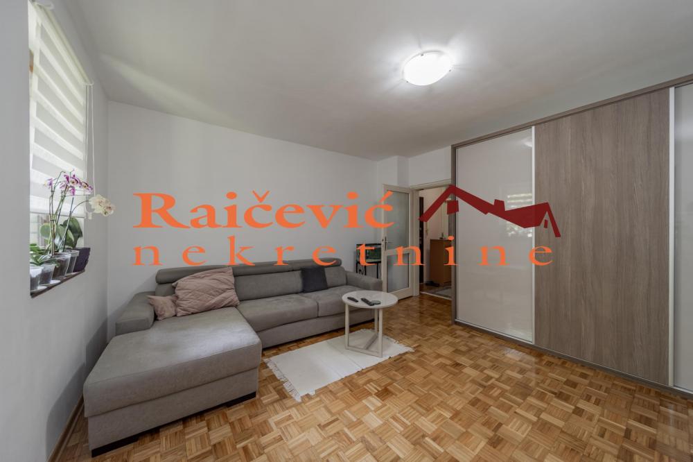 Stan na prodaju u Beogradu, Mirijevo, cetvorosoban, 117m2, cena 204750 evra