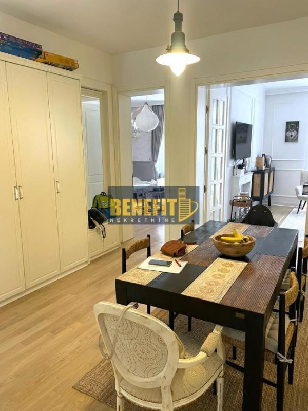 Stan na prodaju u Beogradu, Skadarlija, trosoban, 85m2, cena 380000 evra