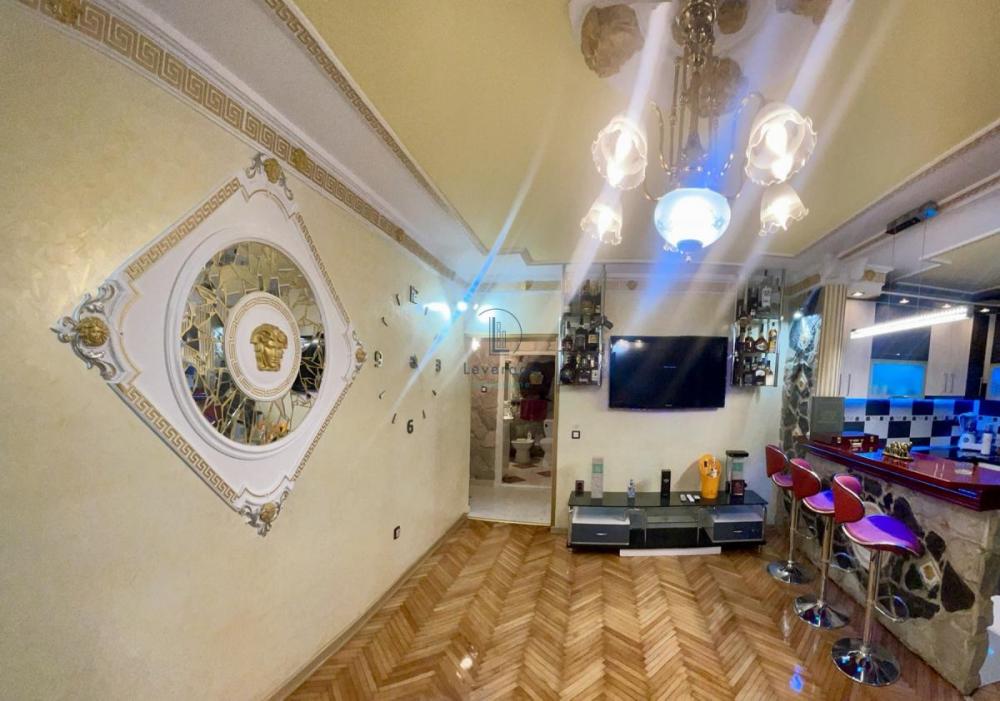 Stan na prodaju u Beogradu, Karaburma, dvosoban, 57m2, cena 175000 evra