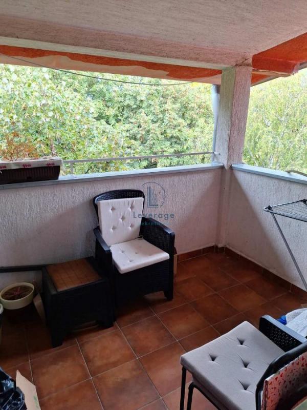 Stan na prodaju u Beogradu, Karaburma, trosoban, 61m2, cena 137000 evra