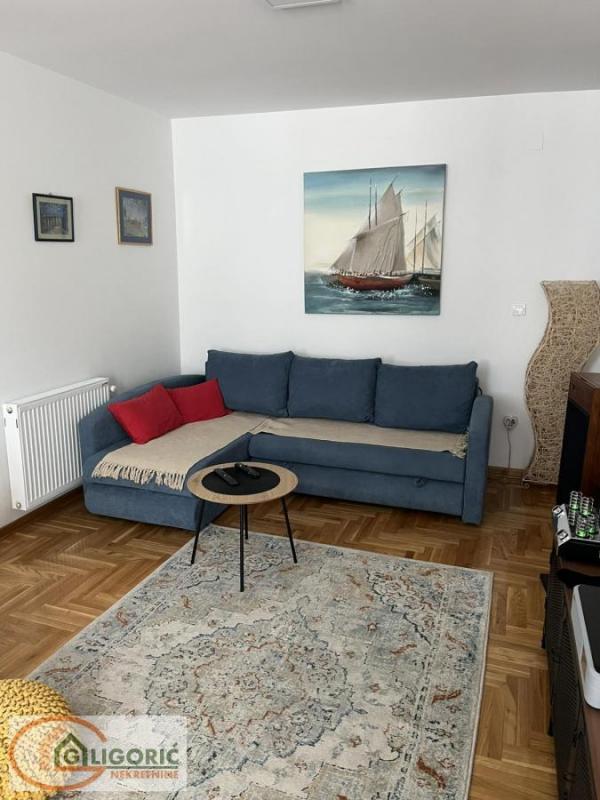 Stan na prodaju u Beogradu, Mirijevo, dvoiposoban, 51m2, cena 145000 evra