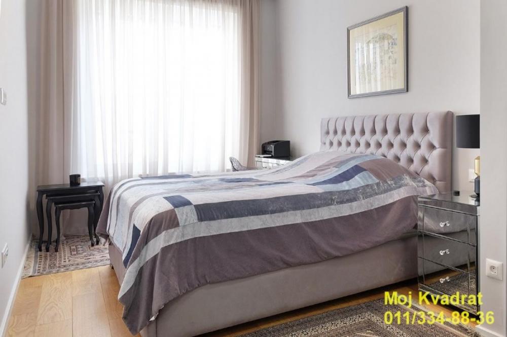 Stan na prodaju u Beogradu, Dedinje, trosoban, 113m2, cena 678000 evra