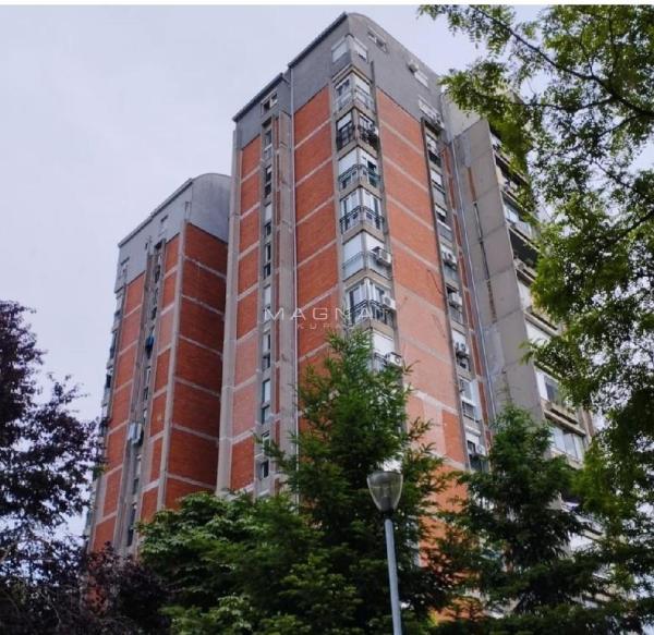 Stan na prodaju u Beogradu, Rakovica, dvosoban, 60m2, cena 150000 evra