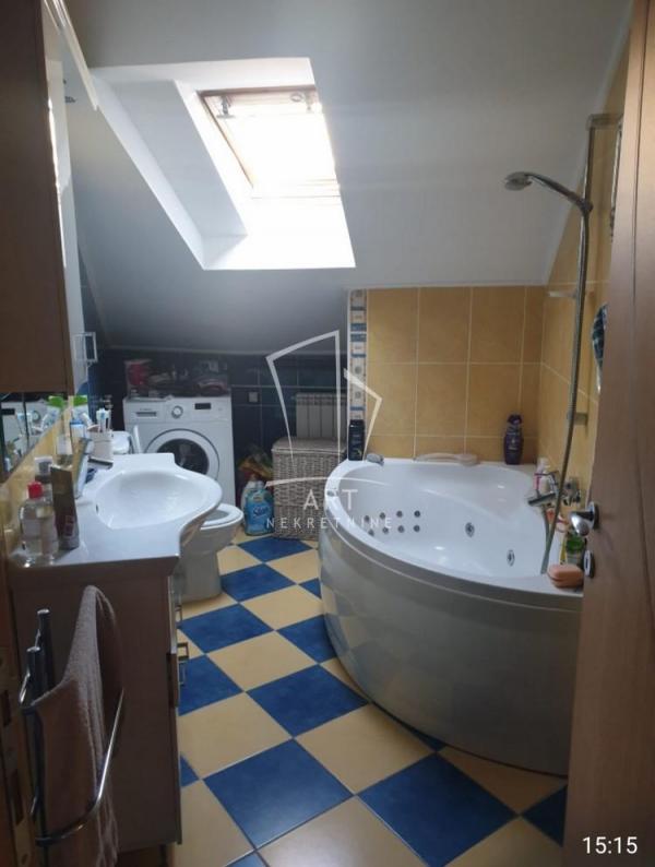 Stan na prodaju u Beogradu, Savski venac, trosoban, 110m2, cena 297000 evra