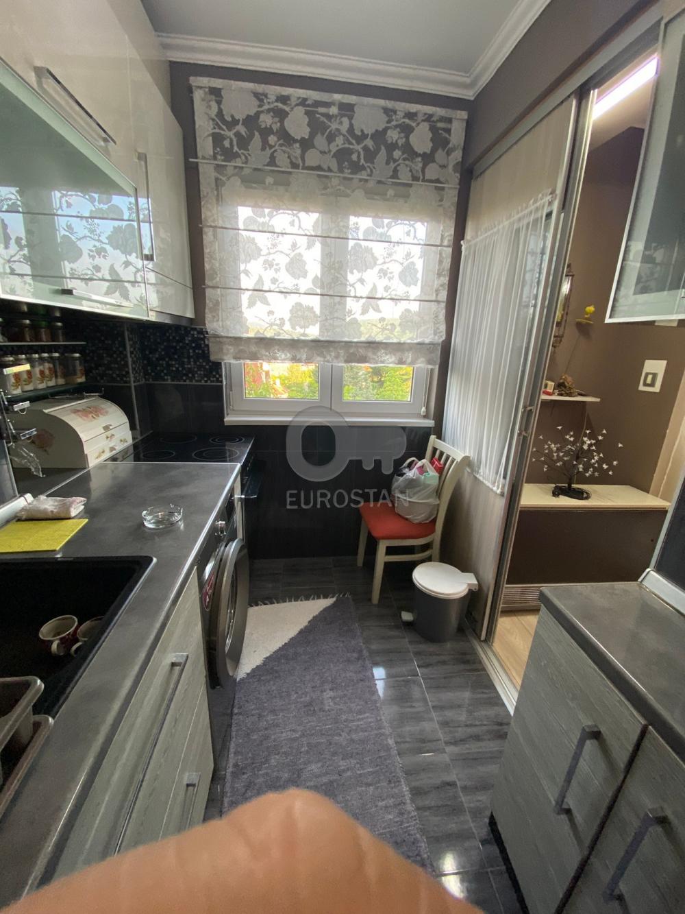 Stan na prodaju u Beogradu, Rakovica, dvosoban, 51m2, cena 119000 evra