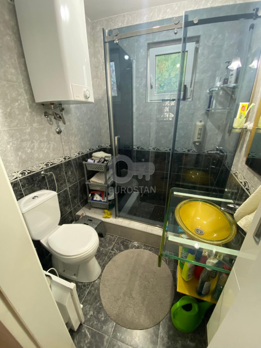 Stan na prodaju u Beogradu, Rakovica, dvosoban, 51m2, cena 119000 evra